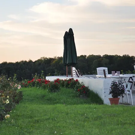 Koebenhovedskov Bed & Breakfast 3*